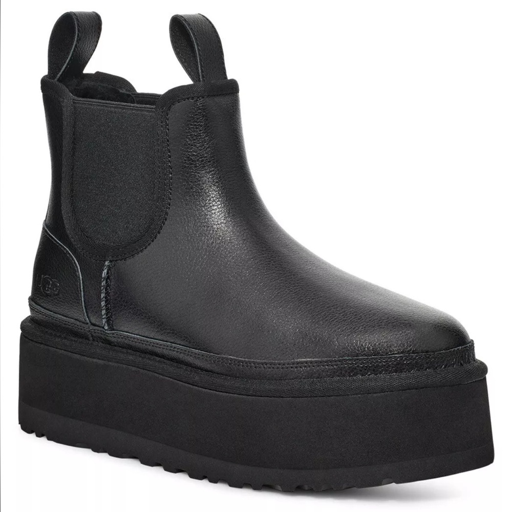 UGG Neumel Platform Chelsea Boots Black Women Size 8